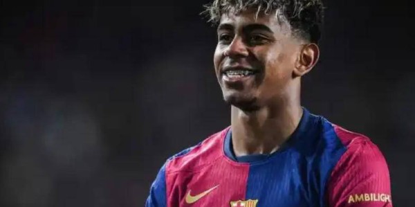 西甲官方宣布赛季MVP！18岁新秀破纪录，拉菲尼亚备受关注